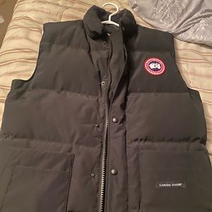 Canada Goose Vest Medium
